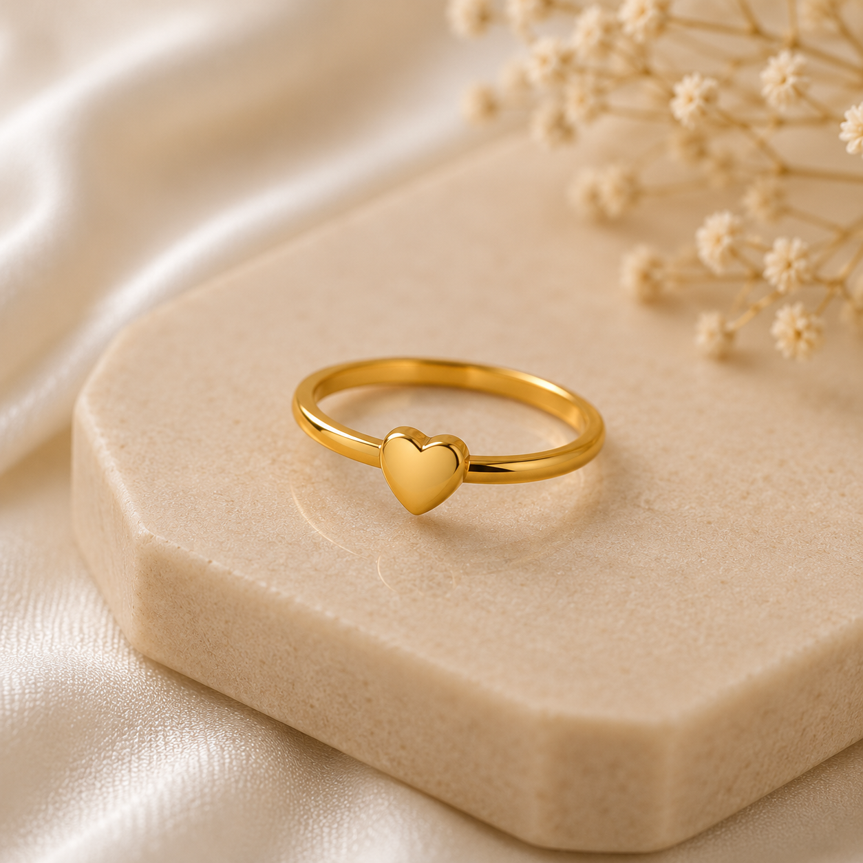 Golden Heart Charm Ring – Minimalist Love Band(size7,8,9)