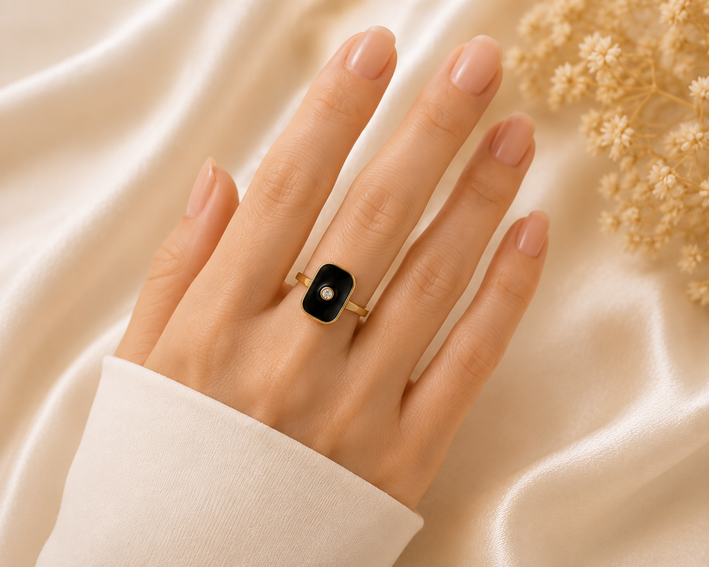 Midnight Luxe Black Stone Gold Ring(size7,8,9)